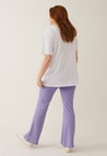 OONO Broek met uitlopende pijpen lila