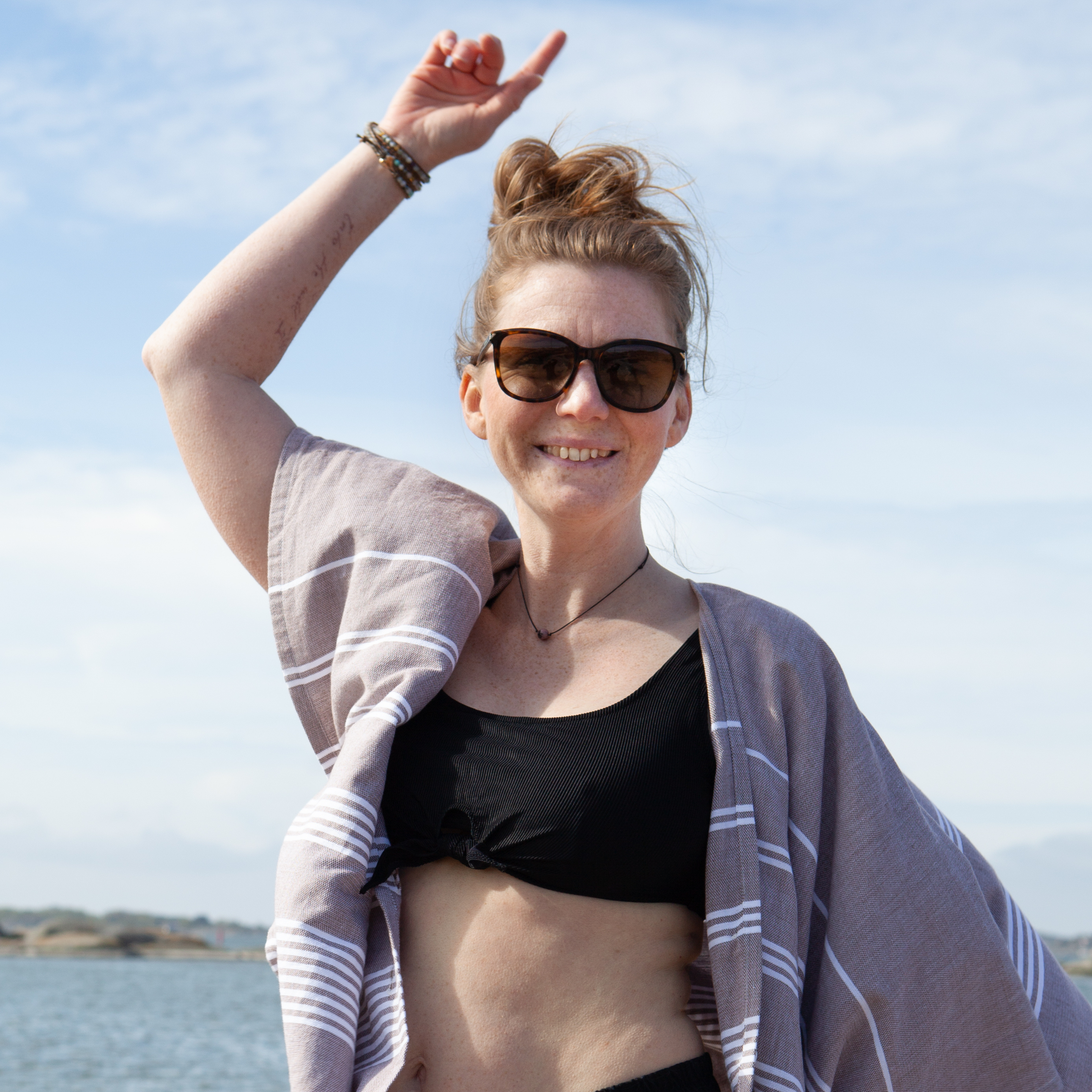 Geribde zwemtop - crop top - zwart