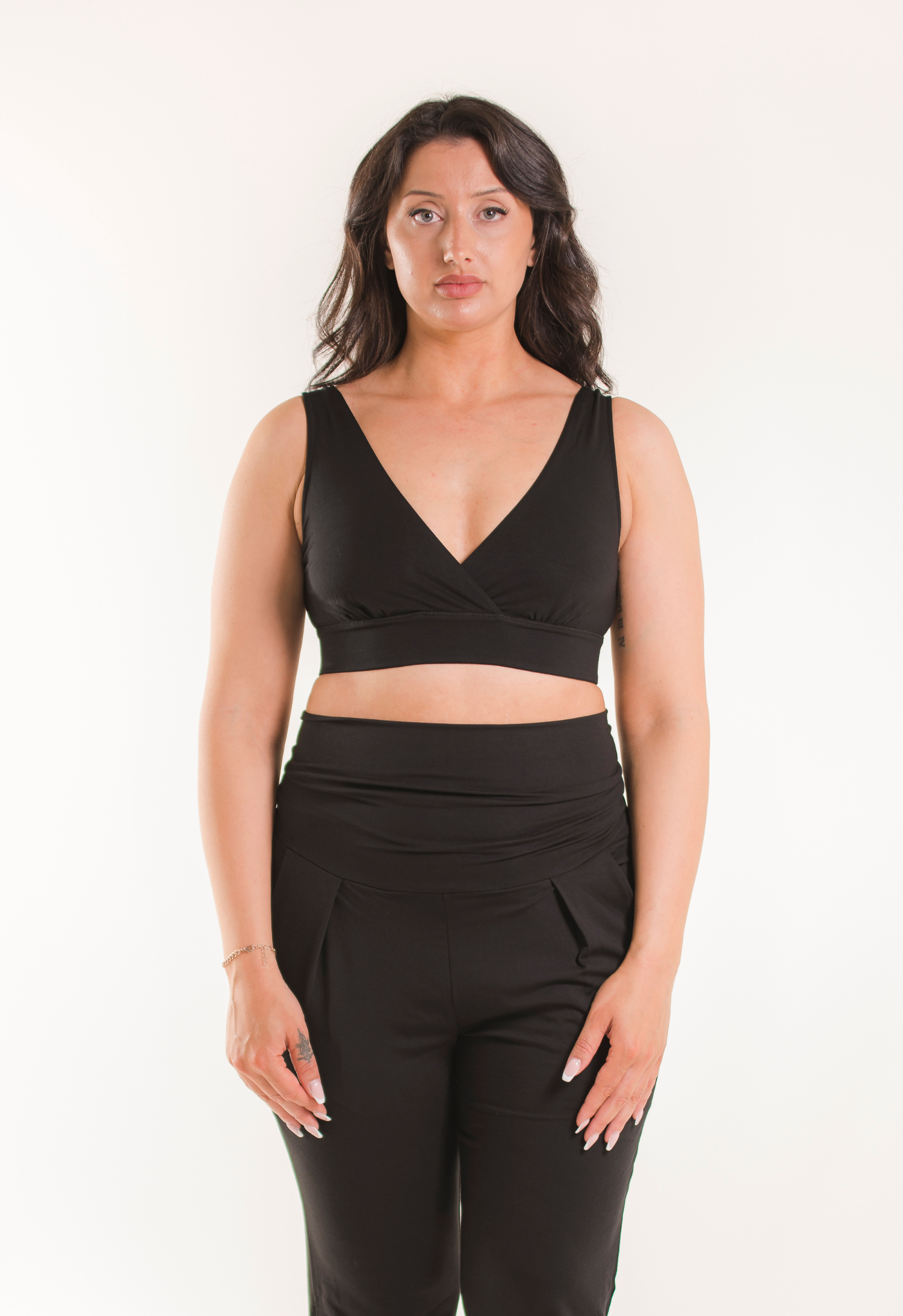 Zachte voedingsbeha 34D - 48DDD-E - Zwart